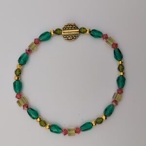 Handmade Green and Pink Beaded Stretch Bracelet 7"
